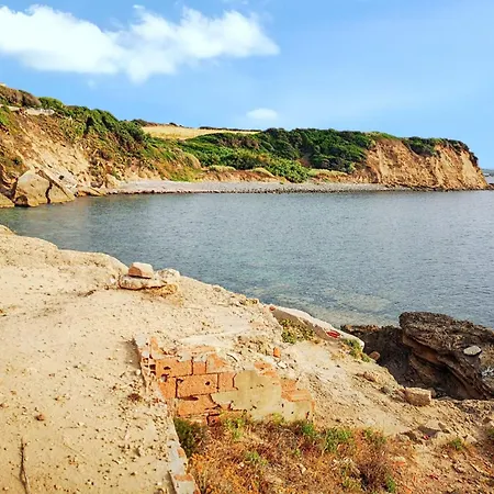 Welcoming House In Punta Tramontana - 60 M² With Sea View Dom wakacyjny *