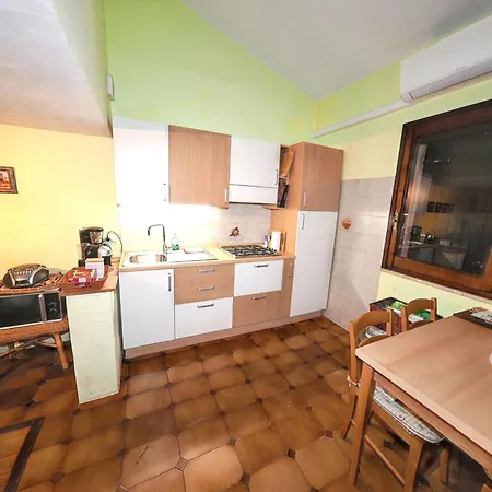 Welcoming House In Punta Tramontana - 60 M² With Sea View *