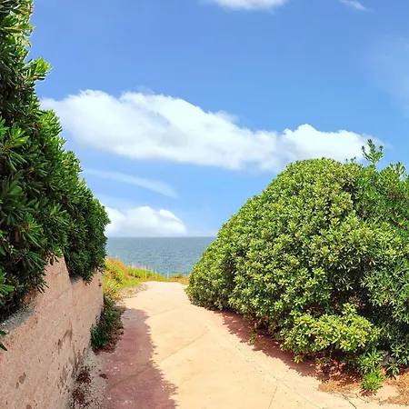 Welcoming House In Punta Tramontana - 60 M² With Sea View 度假居