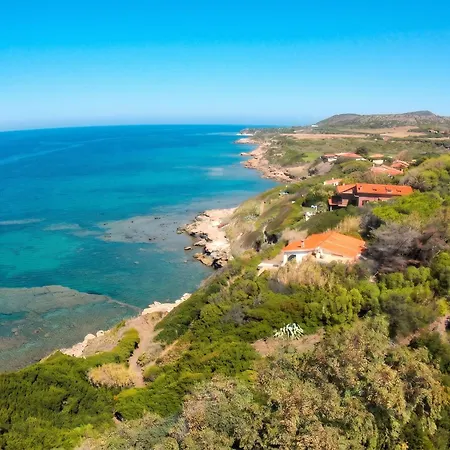 Welcoming House In Punta Tramontana - 60 M² With Sea View *