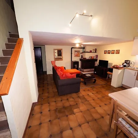 Welcoming House In Punta Tramontana - 60 M² With Sea View בית נופש *