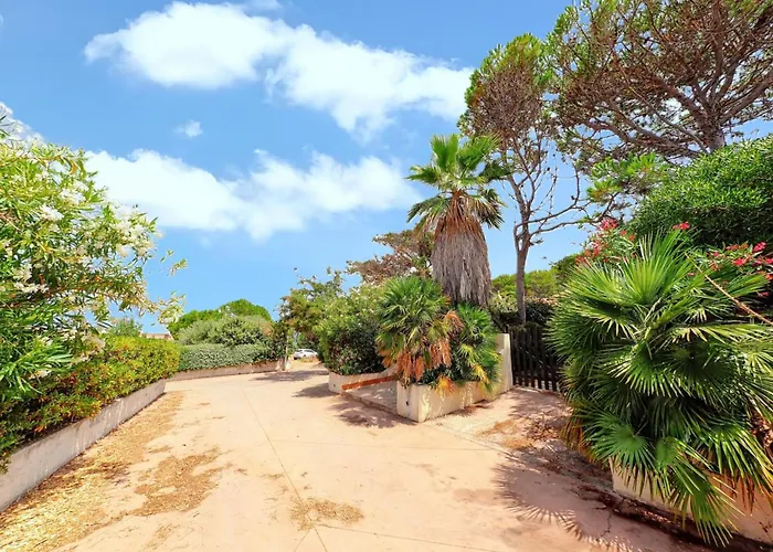 Welcoming House In Punta Tramontana - 60 M² With Sea View 度假居 *
