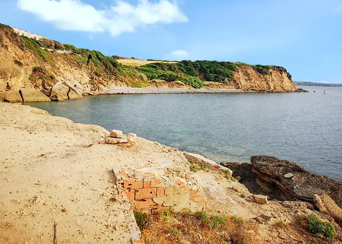 Welcoming House In Punta Tramontana - 60 M² With Sea View 度假居 *